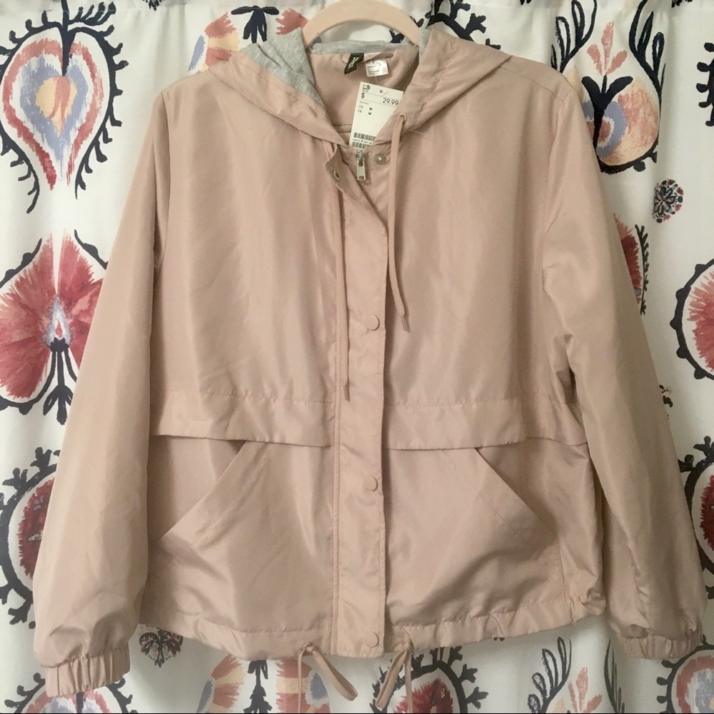 Women’s Windbreaker
